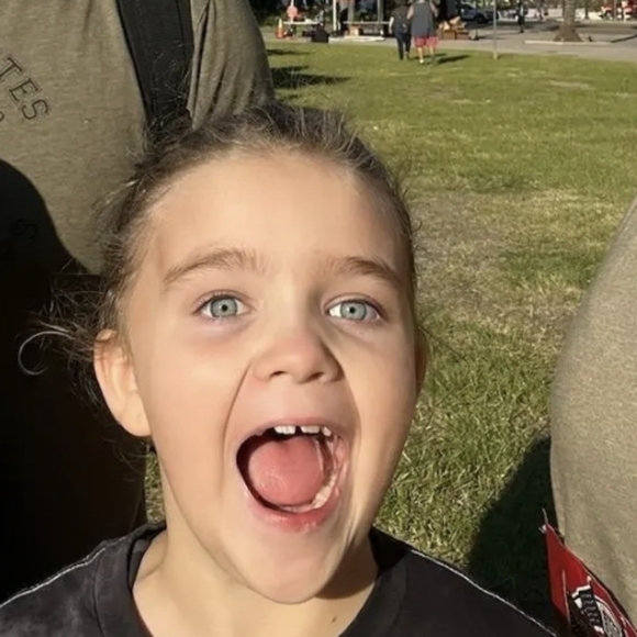 Meet your Posher, Bryan - Picture 1 of 3